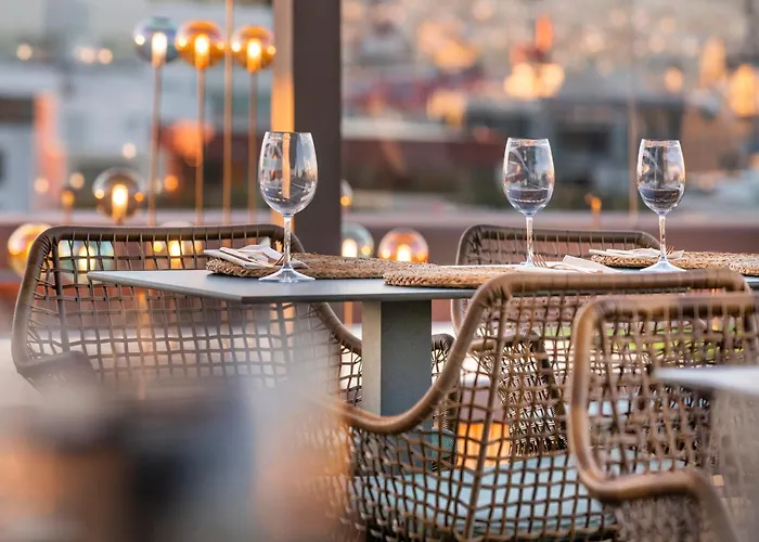 Salles Hotel Pere IV